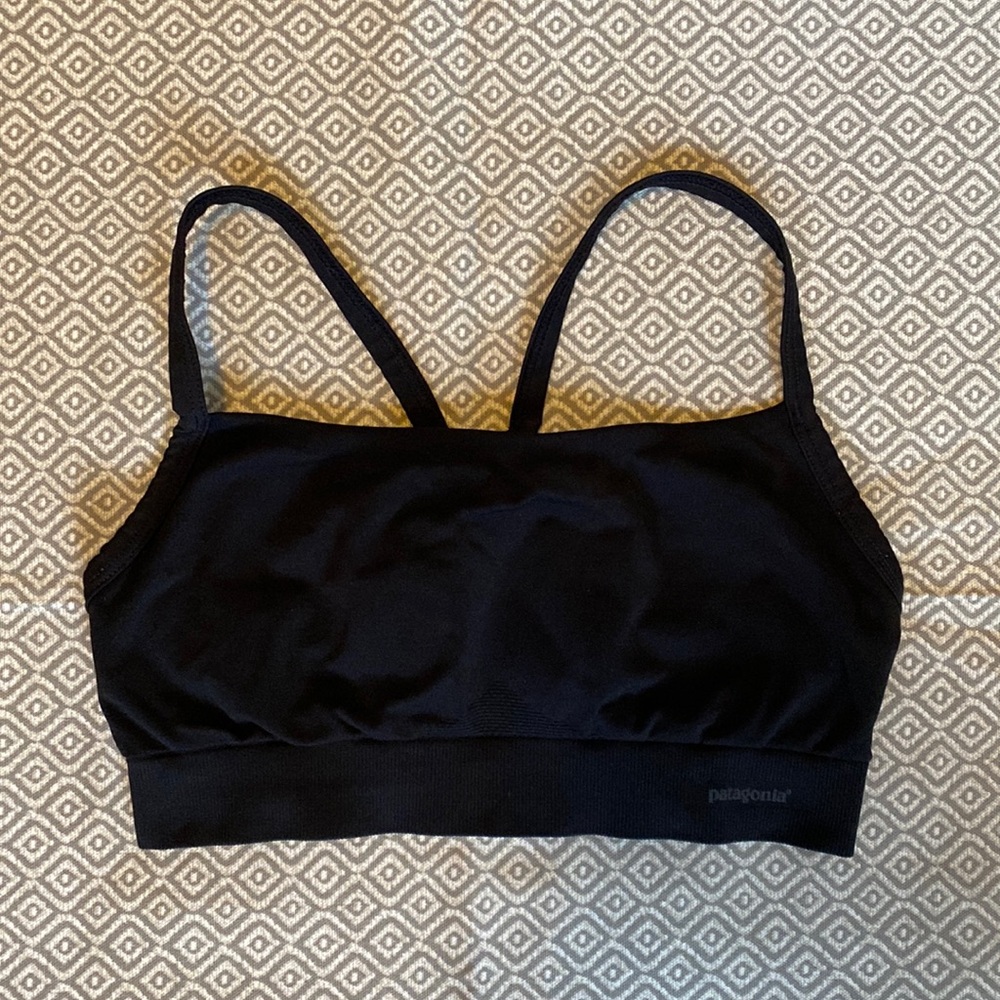 Patagonia sports bra small